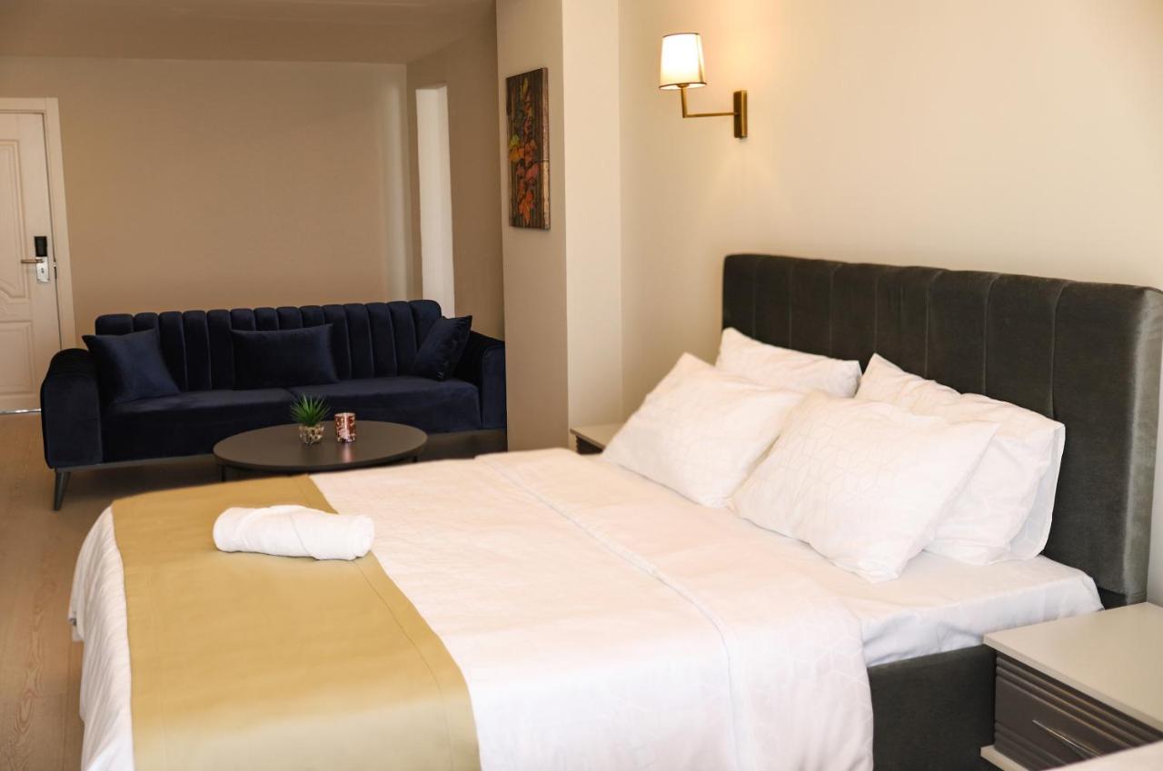 Petra Hotel Tuzla イスタンブール エクステリア 写真