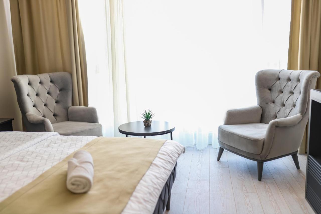 Petra Hotel Tuzla イスタンブール エクステリア 写真